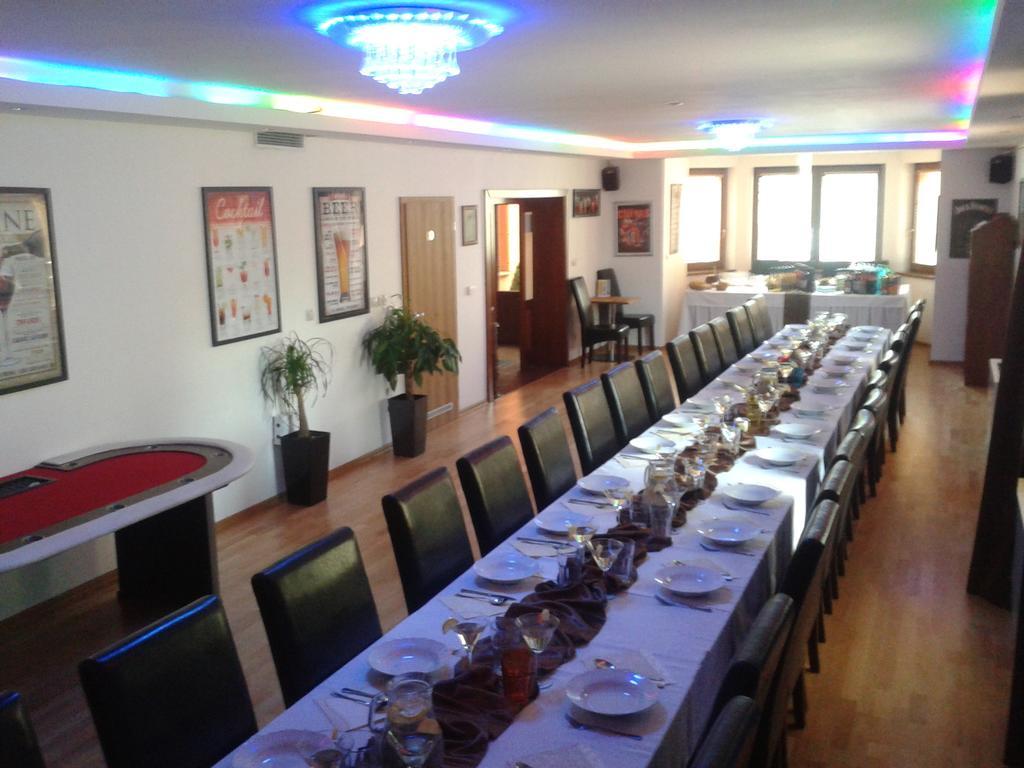 Dolná Tižina 阿达玛放松旅馆酒店 外观 照片